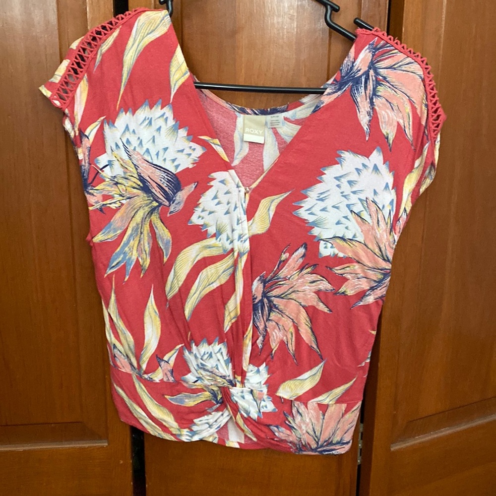 Roxy shirt